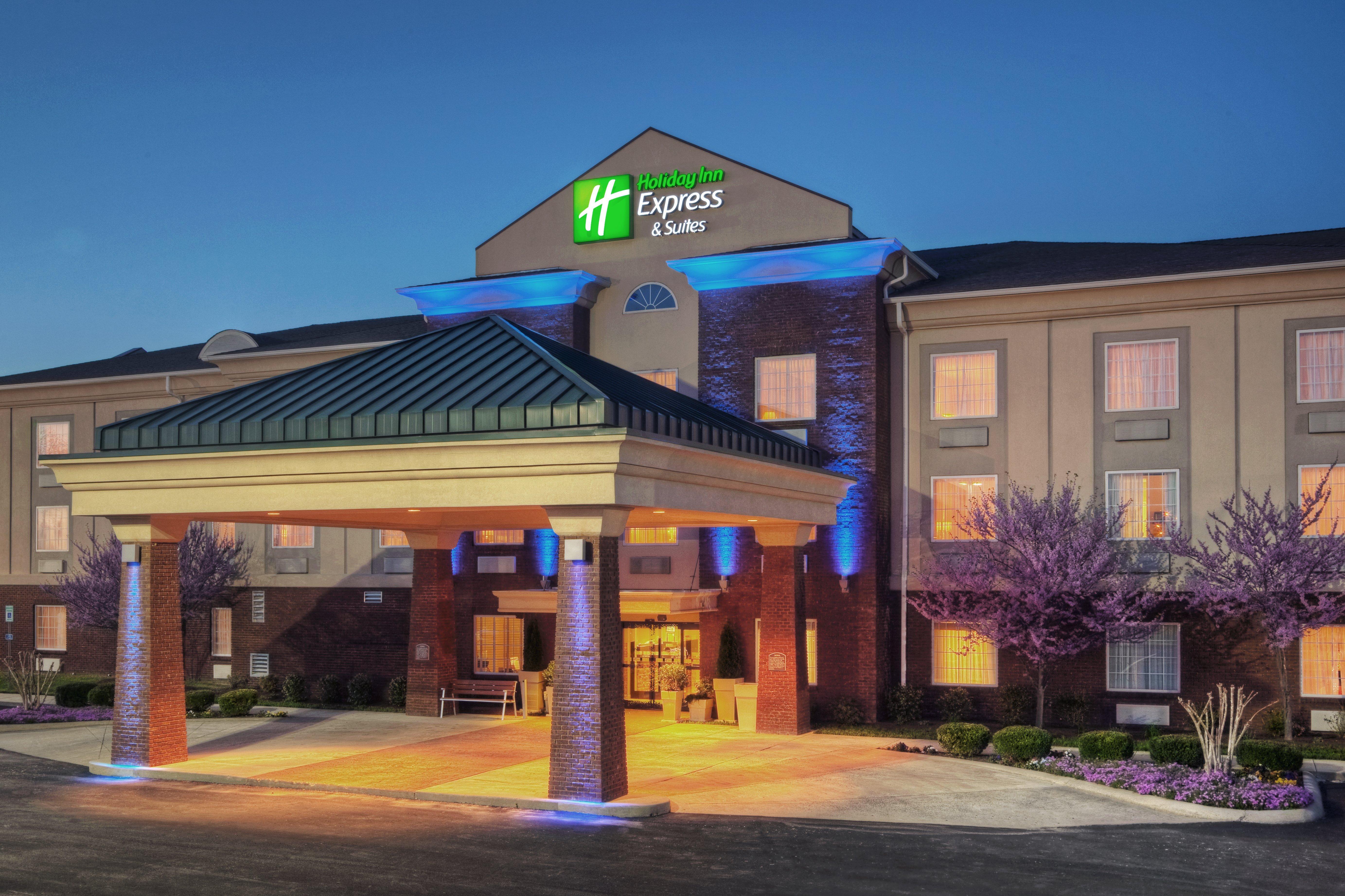 Holiday Inn Express Hotel & Suites Manchester Conference Center By Ihg Εξωτερικό φωτογραφία