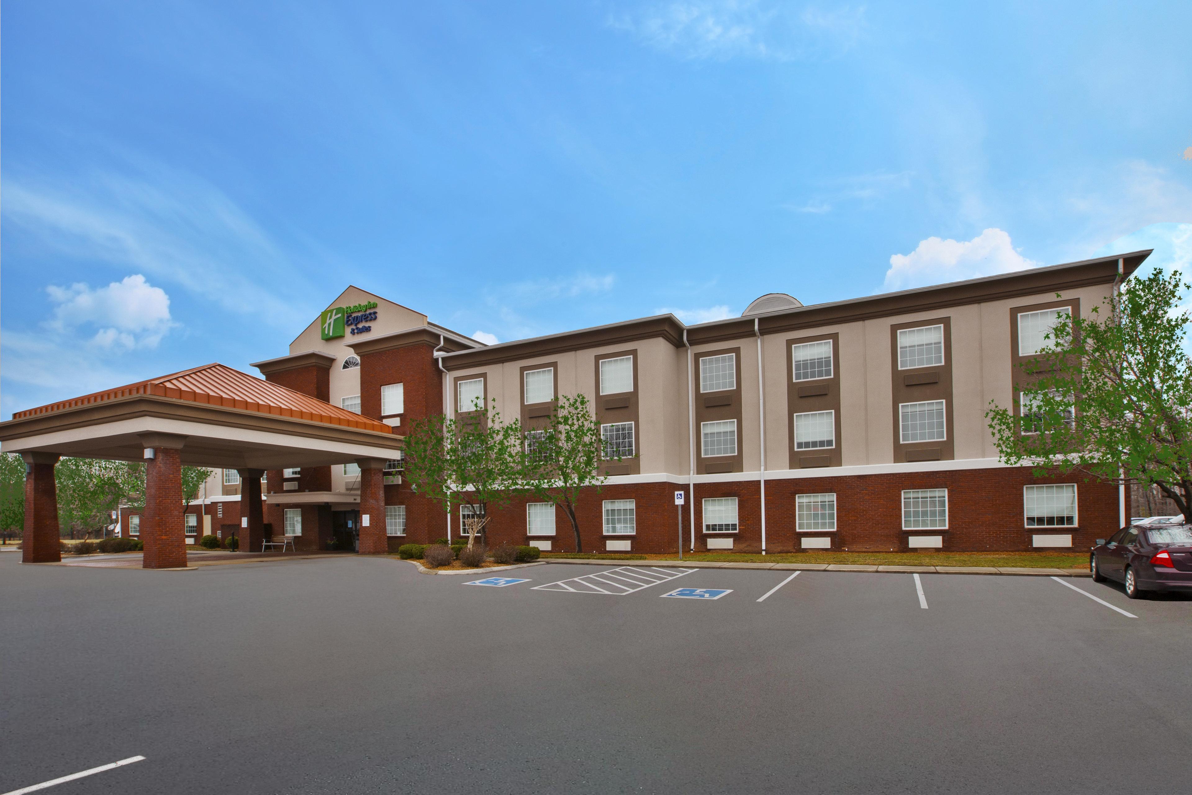 Holiday Inn Express Hotel & Suites Manchester Conference Center By Ihg Εξωτερικό φωτογραφία